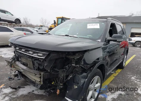 2017 Ford Explorer Xlt z USA, uszkodzony, nr VIN 1FM5K8D8XHGD97102